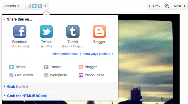 Flickrの写真をTwitterやFacebookに簡単共有